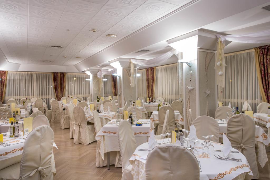 Hotel Feldberg 리치오네 외부 사진