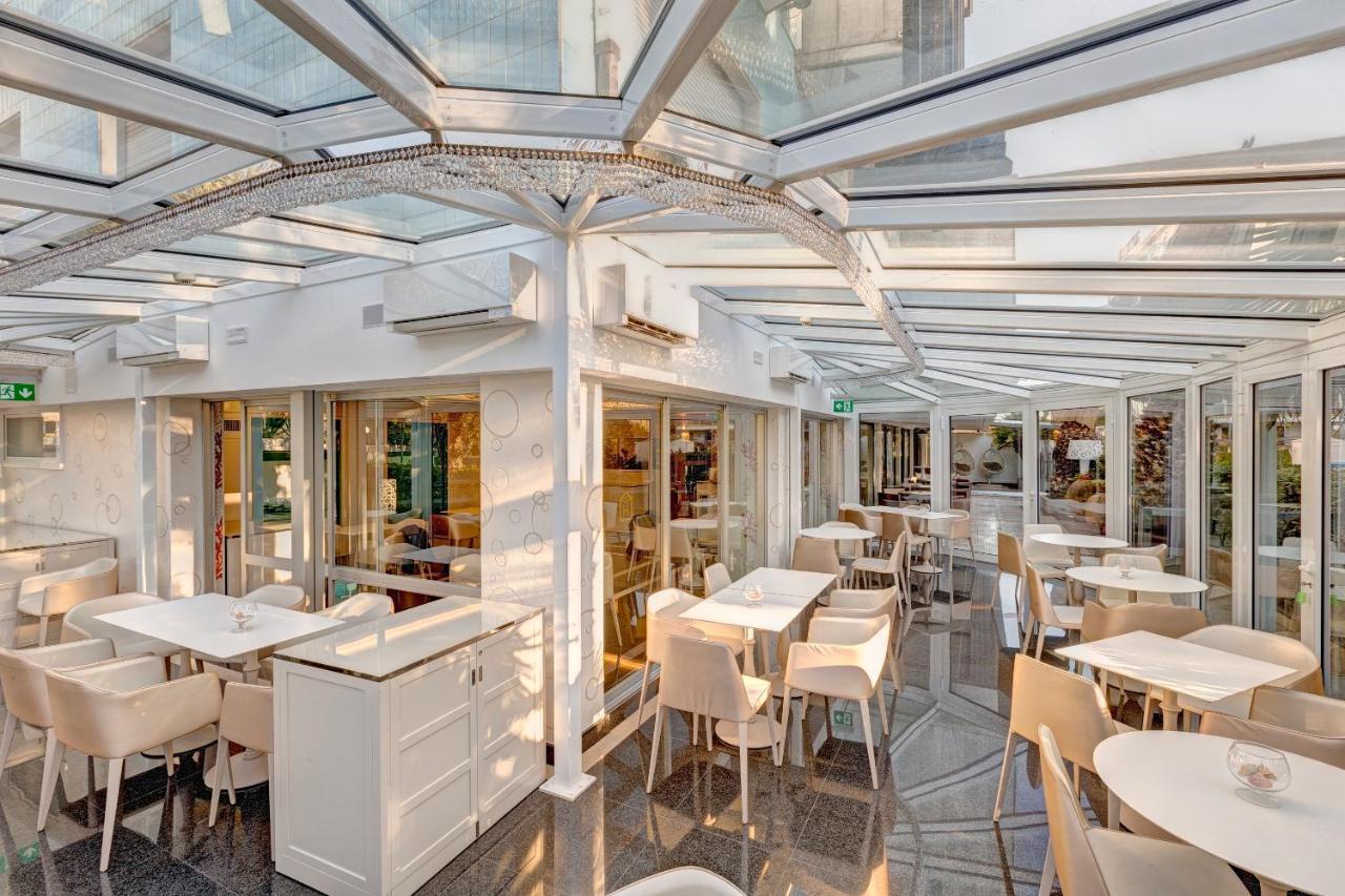 Hotel Feldberg 리치오네 외부 사진